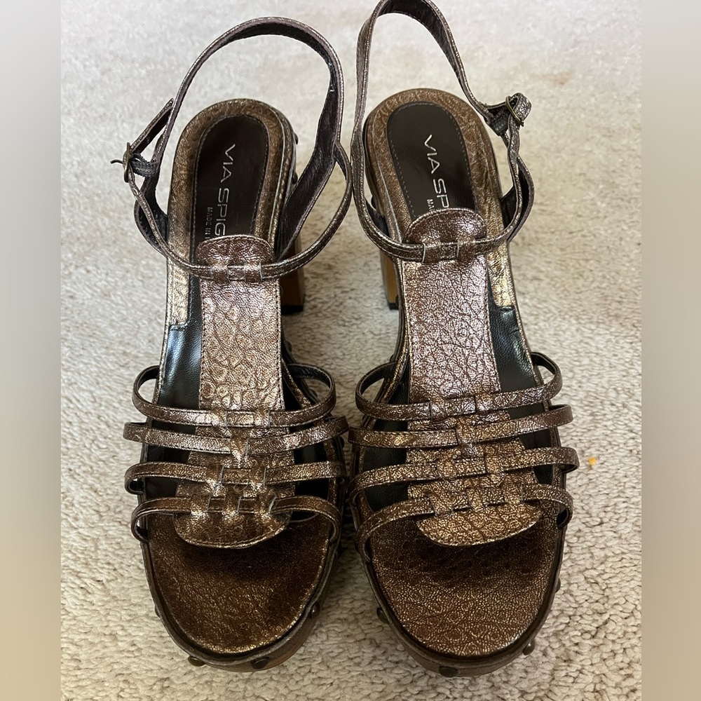 Via Spiga Italian Bronze Metallic Leather Sandals Block Heels Women’s Size 9